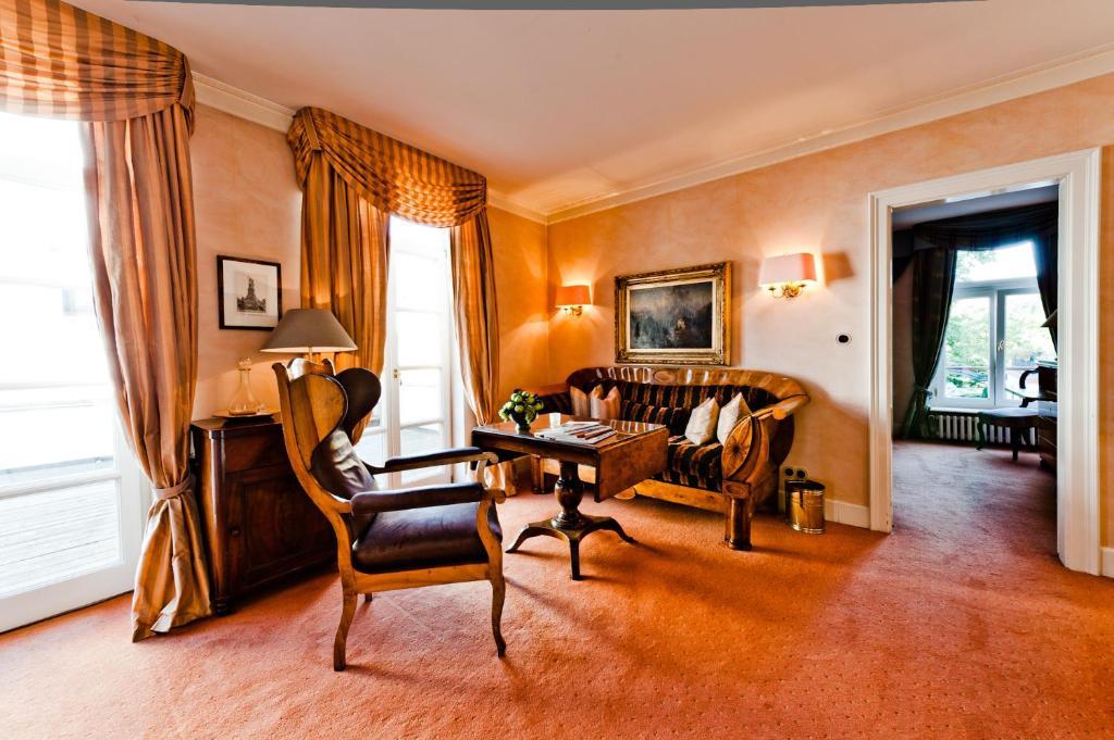 Hotel Kronenschloesschen Eltville am Rhein Oda fotoğraf